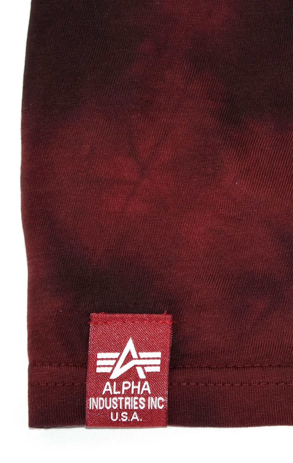 Футболка ALPHA INDUSTRIES BASIC T BATIK speed red 