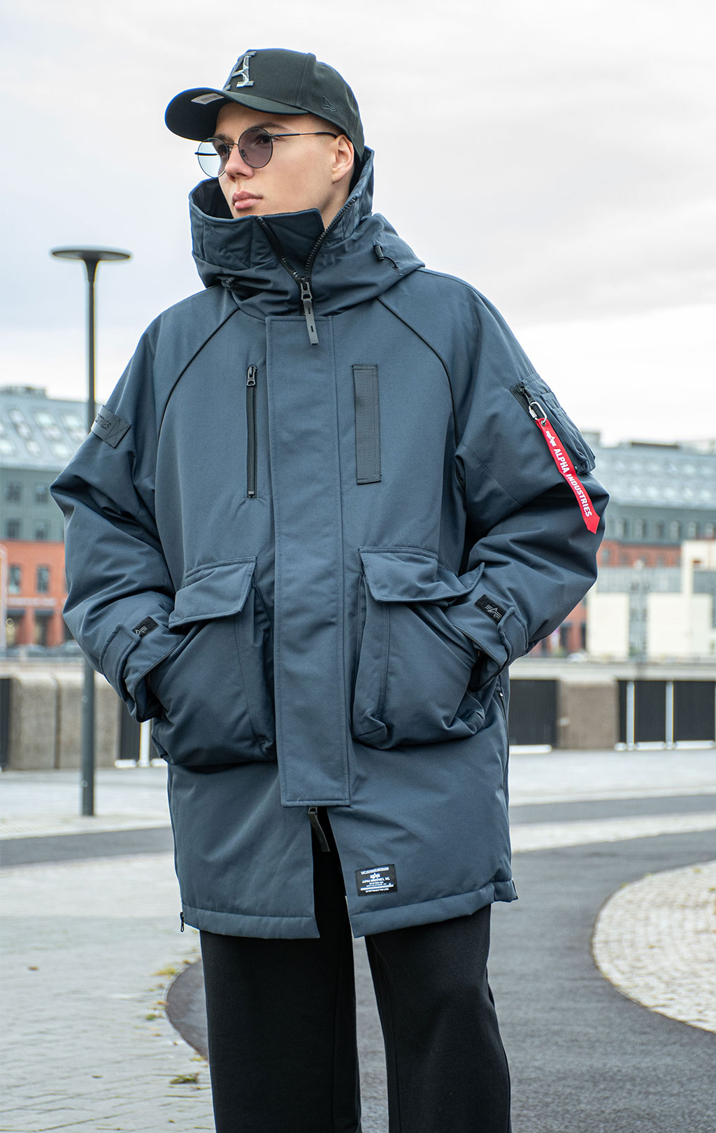 Куртка ALPHA INDUSTRIES SERGEANT PUFFER PARKA FW 25/26 replica blue 