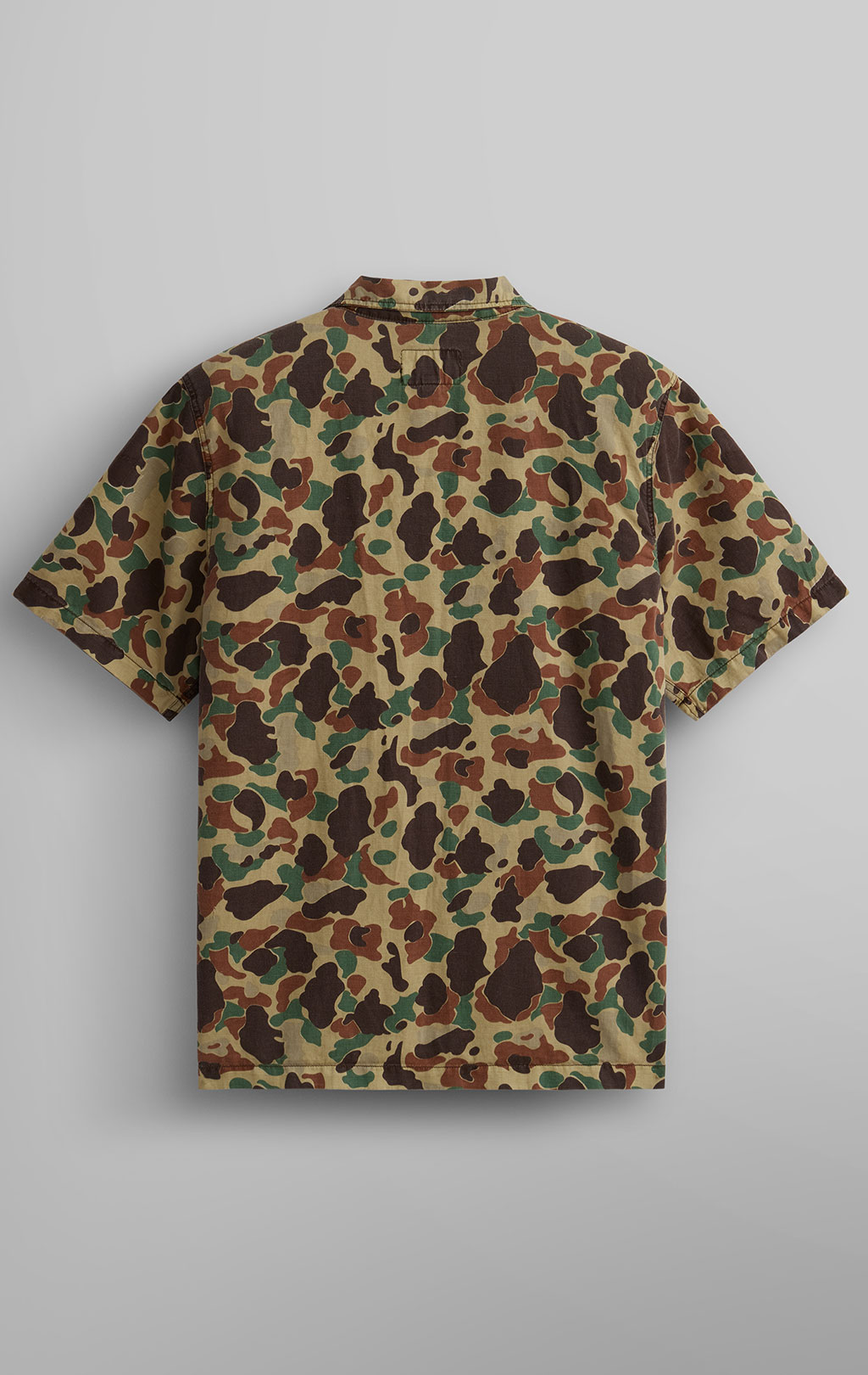 Ветровка-рубашка ALPHA INDUSTRIES SHORT SLEEVE WASHED FATIGUE SHIRT JACKET SS 24 m green frogskin camo 