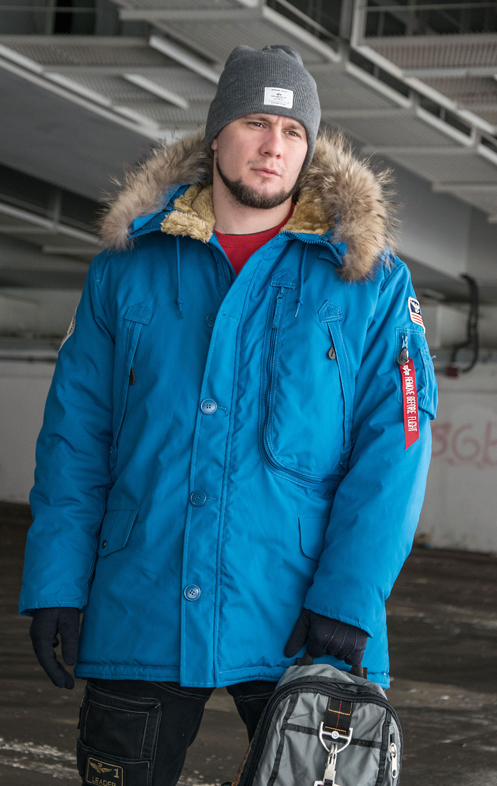 Аляска ALPHA INDUSTRIES POLAR натур. мех royal 