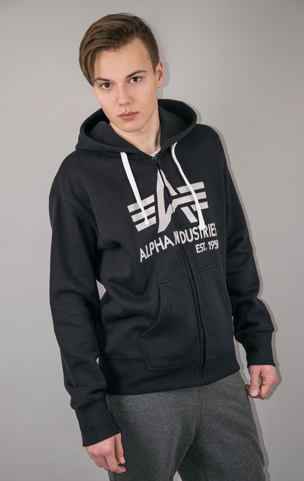 Толстовка ALPHA INDUSTRIES BIG A CLASSIC ZIP HOODY black 