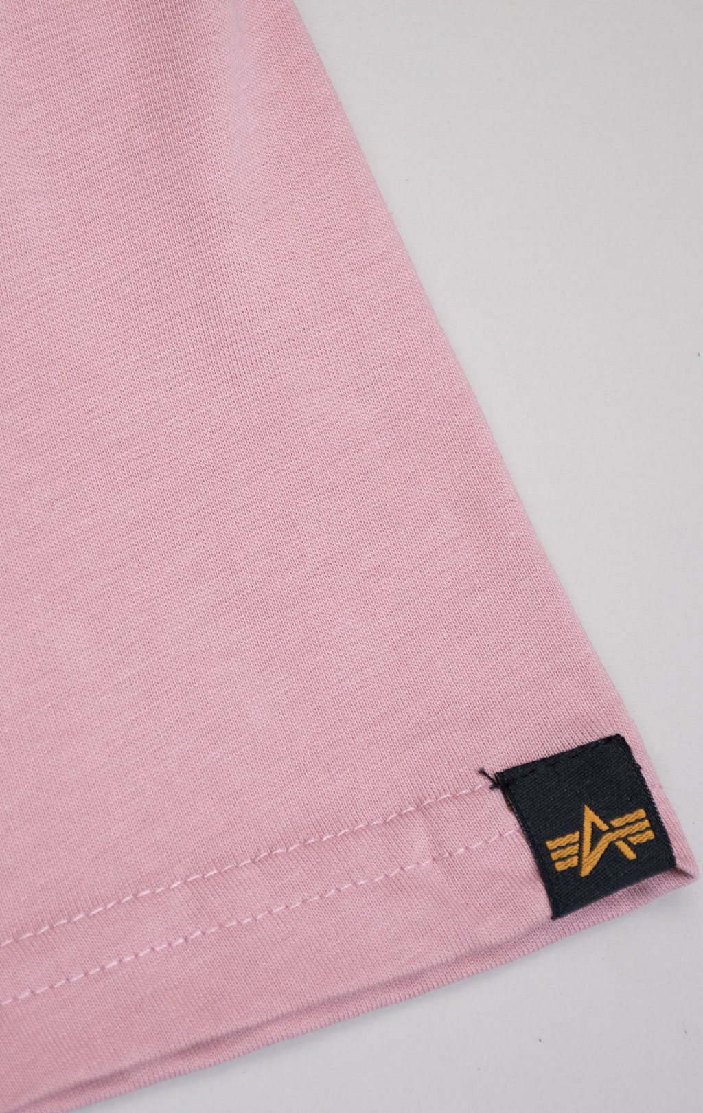 Женская футболка ALPHA INDUSTRIES NASA PM T silver pink/chrome 
