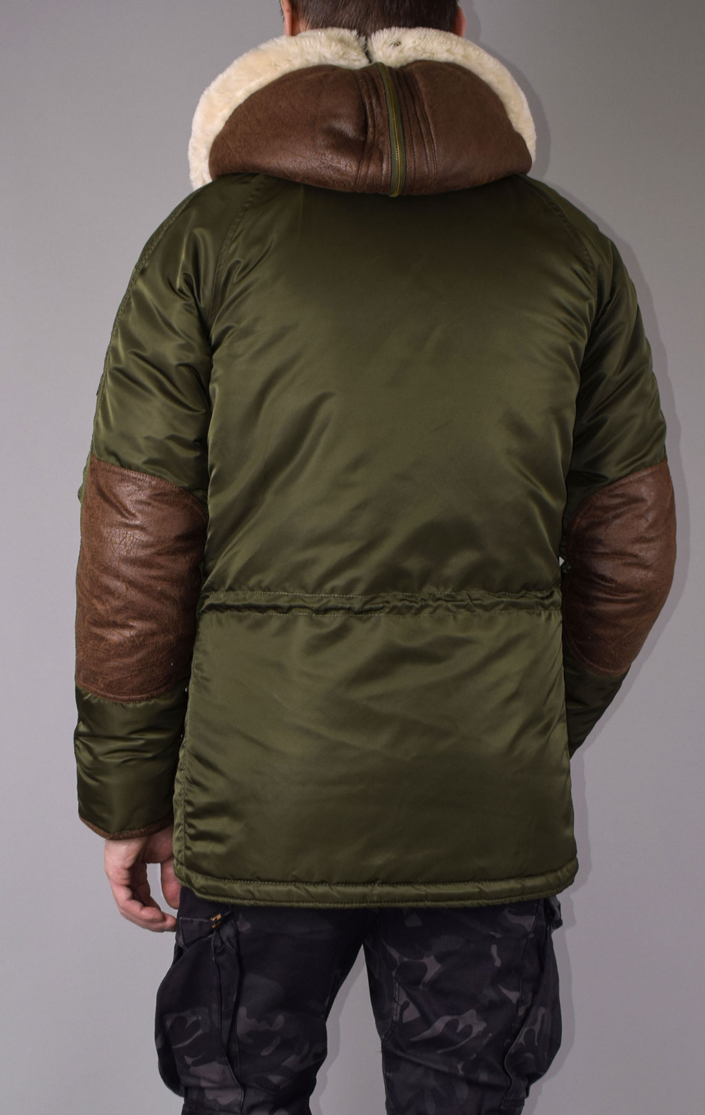 Аляска ALPHA INDUSTRIES N3-B3 dark green 