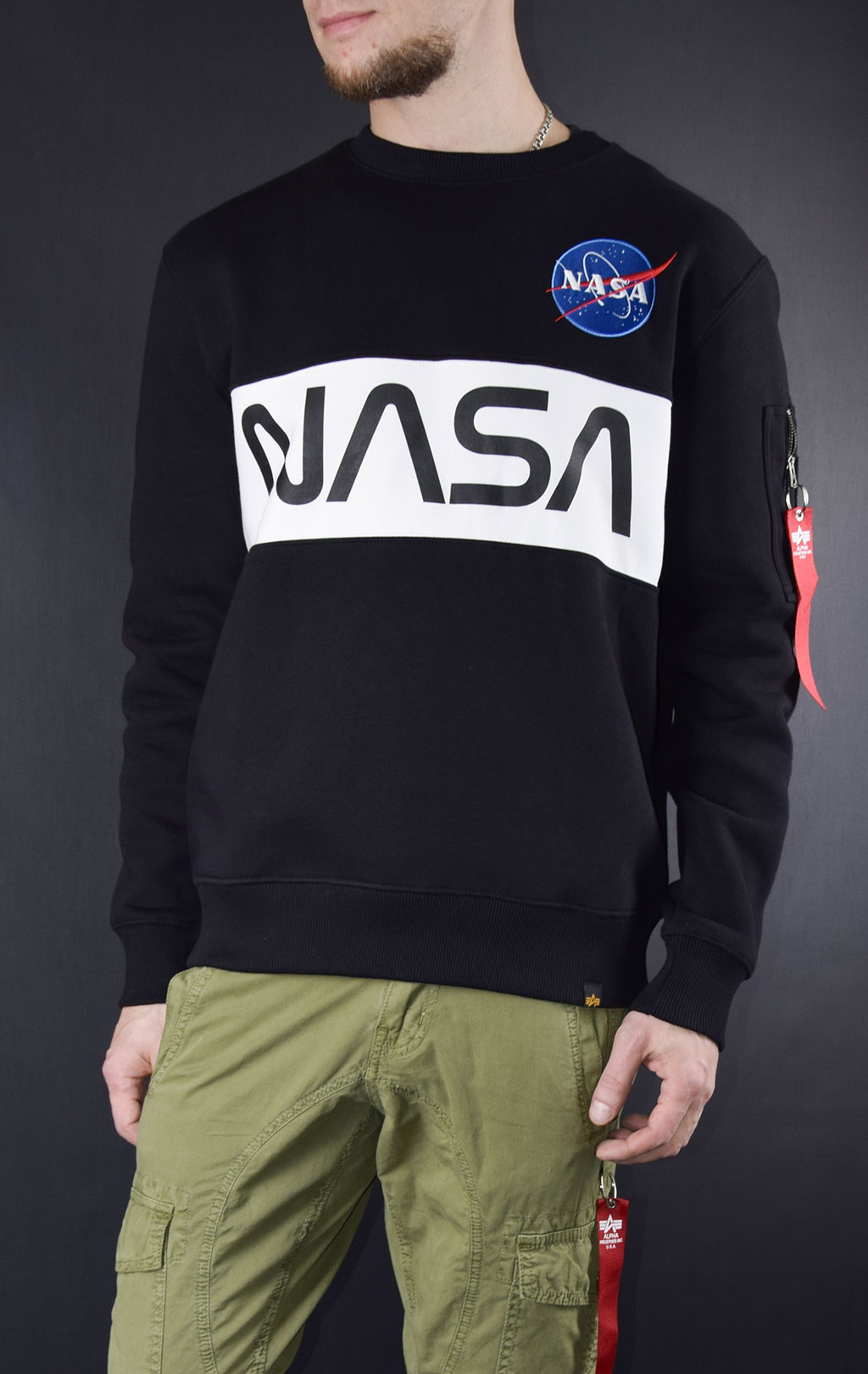 Свитшот ALPHA INDUSTRIES NASA Inlay black 