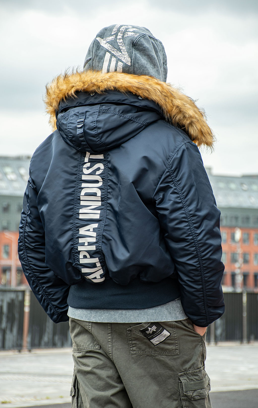Аляска короткая ALPHA INDUSTRIES 45P HOODED CUSTOM rep. blue 