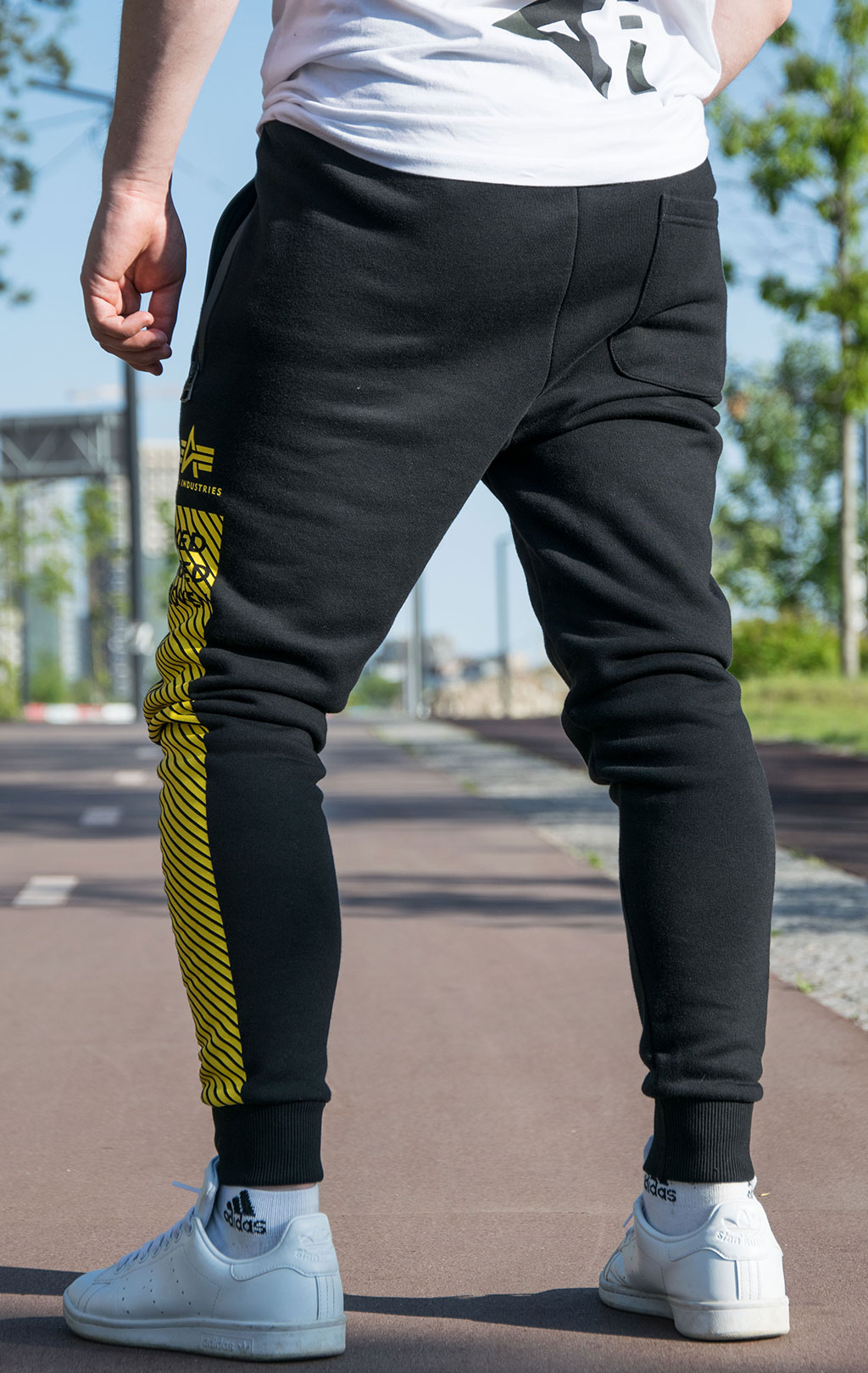 Брюки спортивные джоггеры ALPHA INDUSTRIES SAFETY LINE JOGGER black 