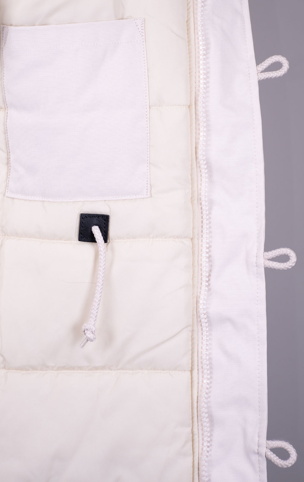 Женская аляска ALPHA INDUSTRIES EXPLORER натур. мех white off 