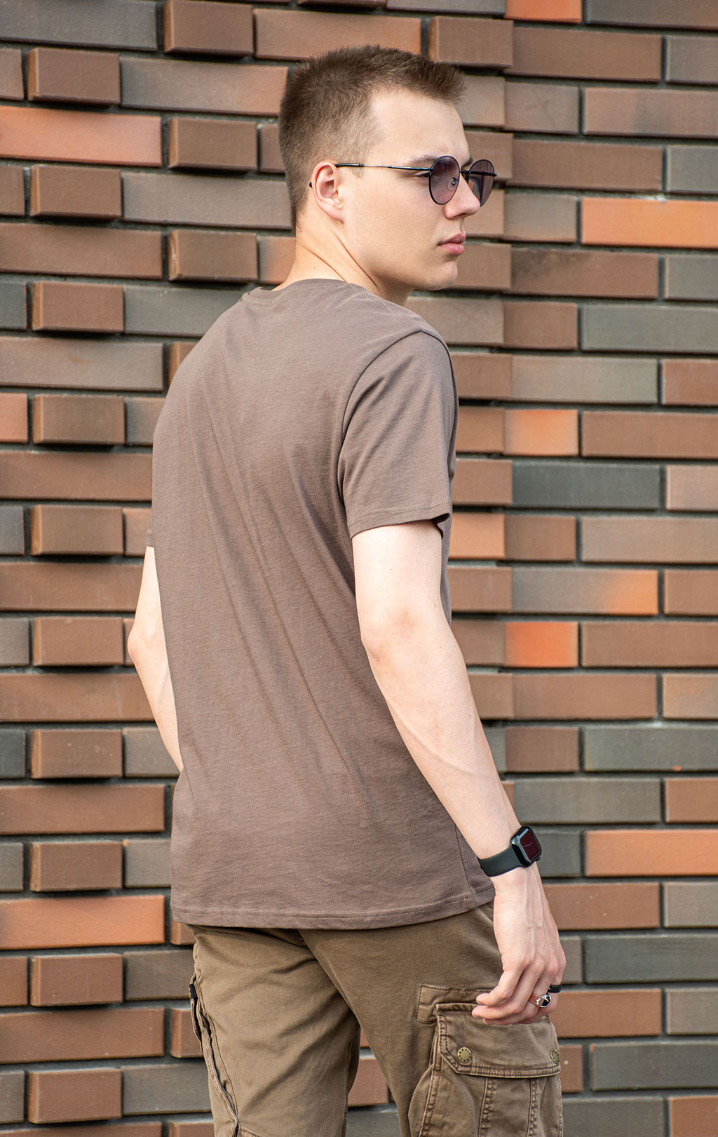 Футболка ALPHA INDUSTRIES BASIC T taupe 