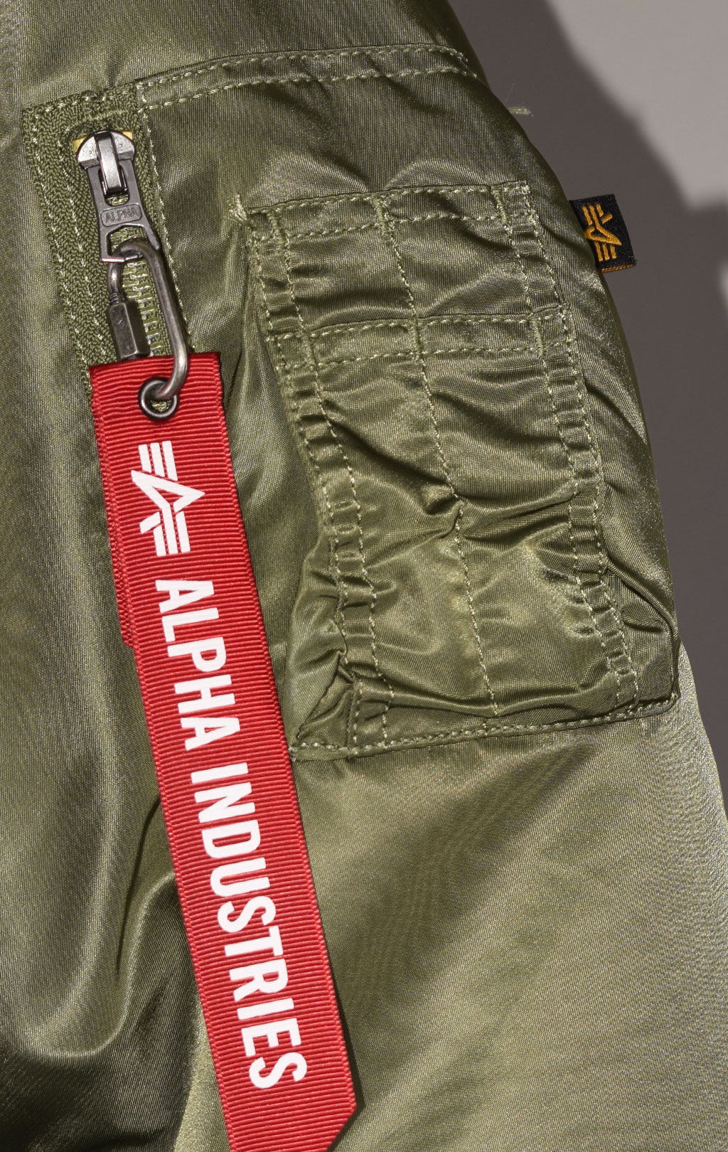 Бомбер ALPHA INDUSTRIES ORIGINAL FIT MA-1 FW 22/23 m sage 