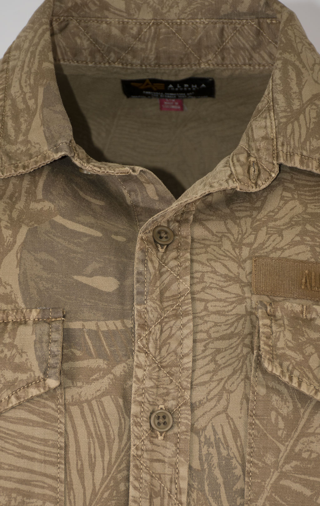 Рубашка ALPHA INDUSTRIES BOTANIC JUNGLE CAMO SS SHIRT SS 25 m brown botanic jungle camo 