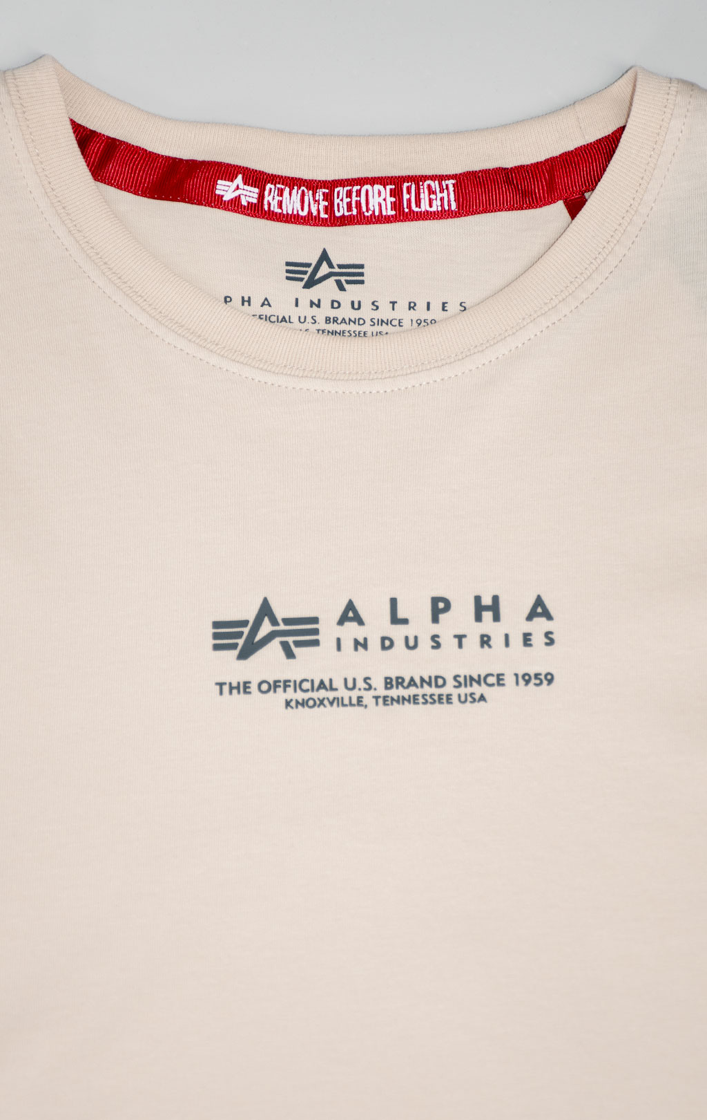 Футболка ALPHA INDUSTRIES ALPHA WORDING T jet stream white 