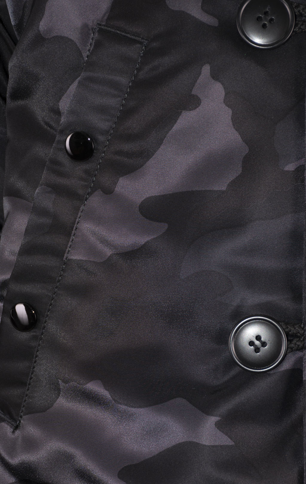 Аляска ALPHA INDUSTRIES SLIM FIT N-3B FW 21/22 m black woodland camo 