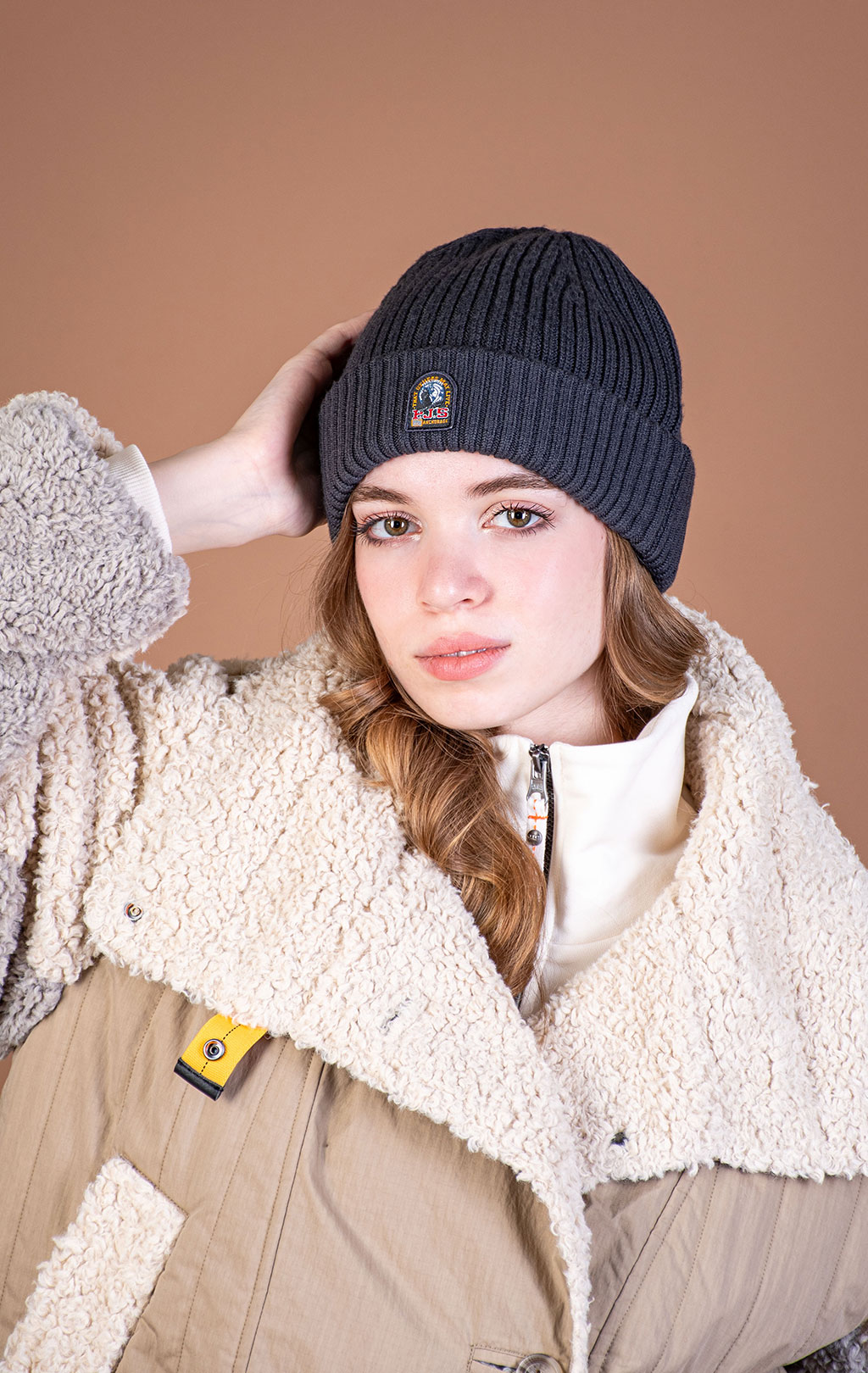 Шапка вязаная PARAJUMPERS RIB HAT FW 25/26 phantom 