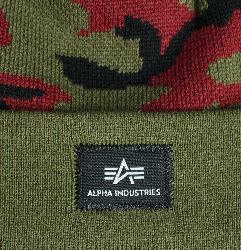 Шапка ALPHA INDUSTRIES X-FIT CAMO BEANIE woodland camo 