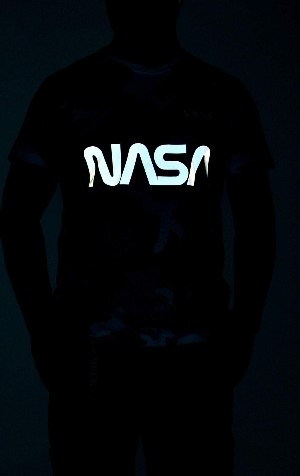 Футболка ALPHA INDUSTRIES NASA Reflective white camo 