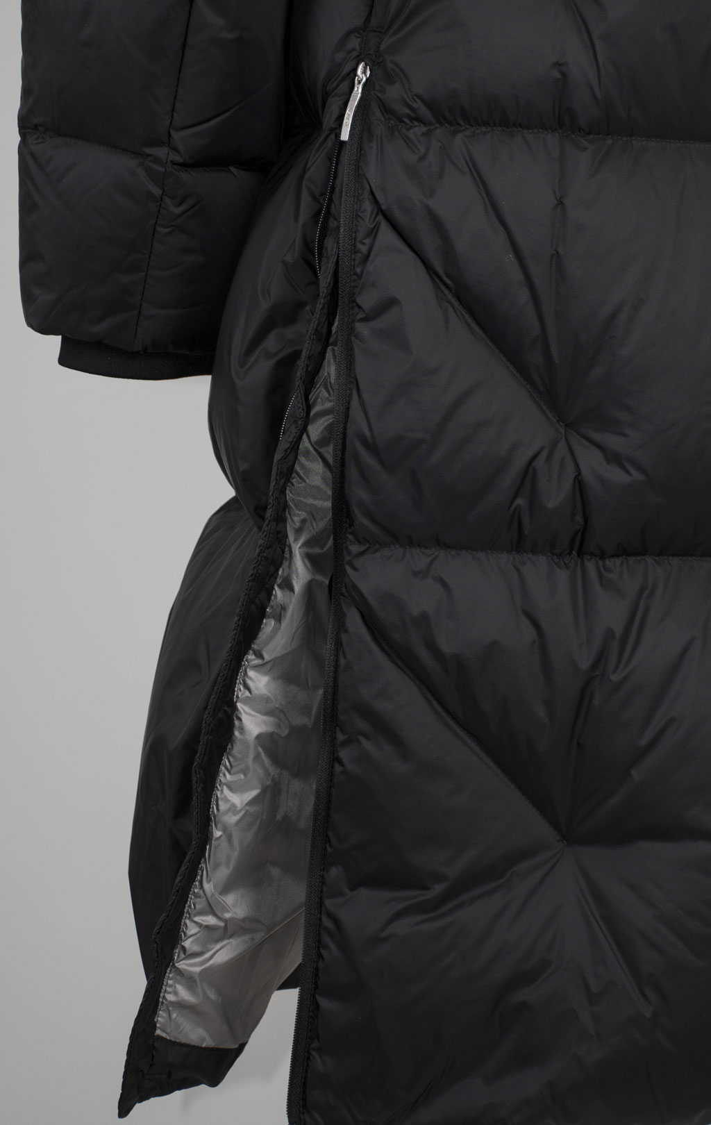 Женское пальто пуховое PARAJUMPERS LEONIE FW 25/26 black 