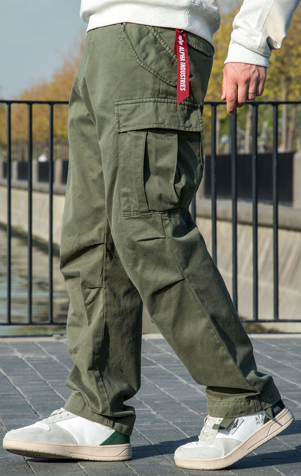 Брюки-карго парашюты ALPHA INDUSTRIES M-65 PANT плотные dark olive 