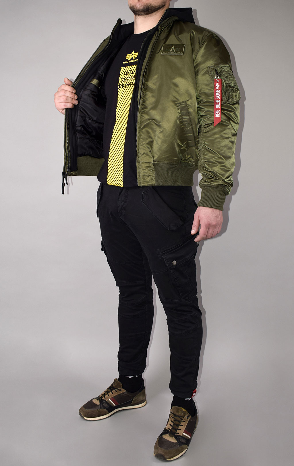 Куртка-бомбер лётная ALPHA INDUSTRIES D-Tec MA-1 dark green/black 