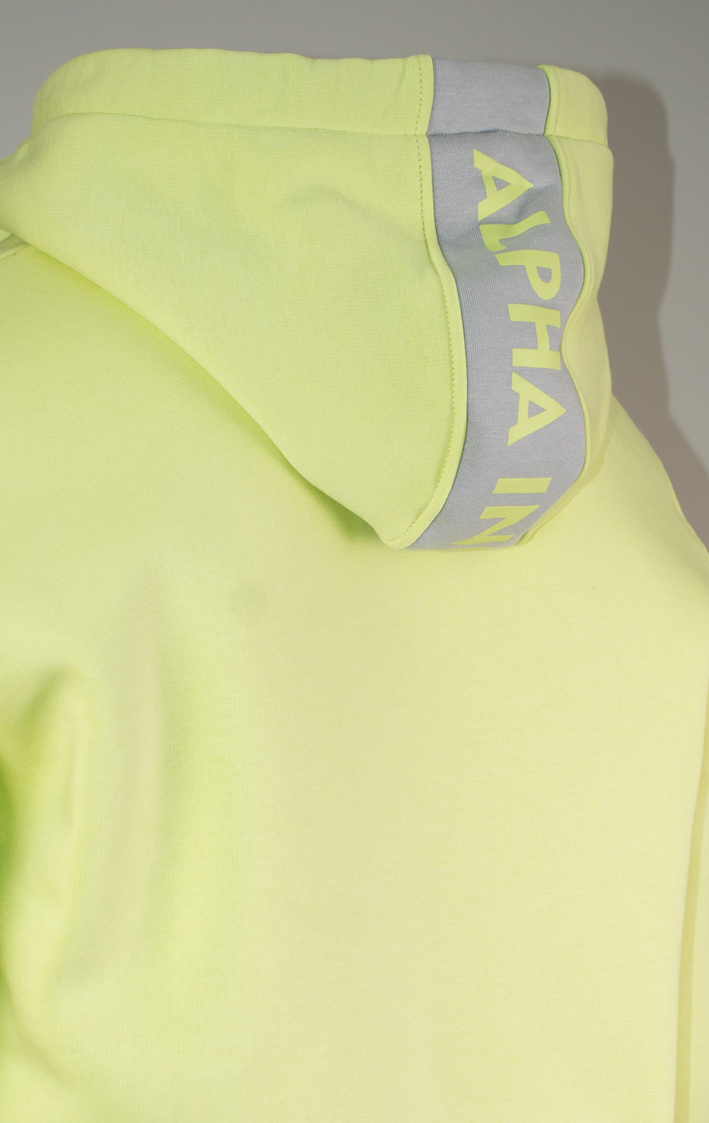 Толстовка ALPHA INDUSTRIES REFLECTIVE STRIPE HOODY arctic lime 