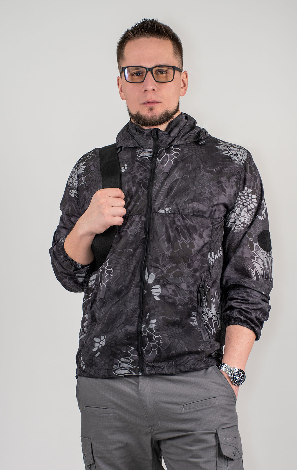 Ветровка SABADO/Hausheng-JUNGLEBASE SKIN COAT нейлон black python k-1426(UF-1149) 