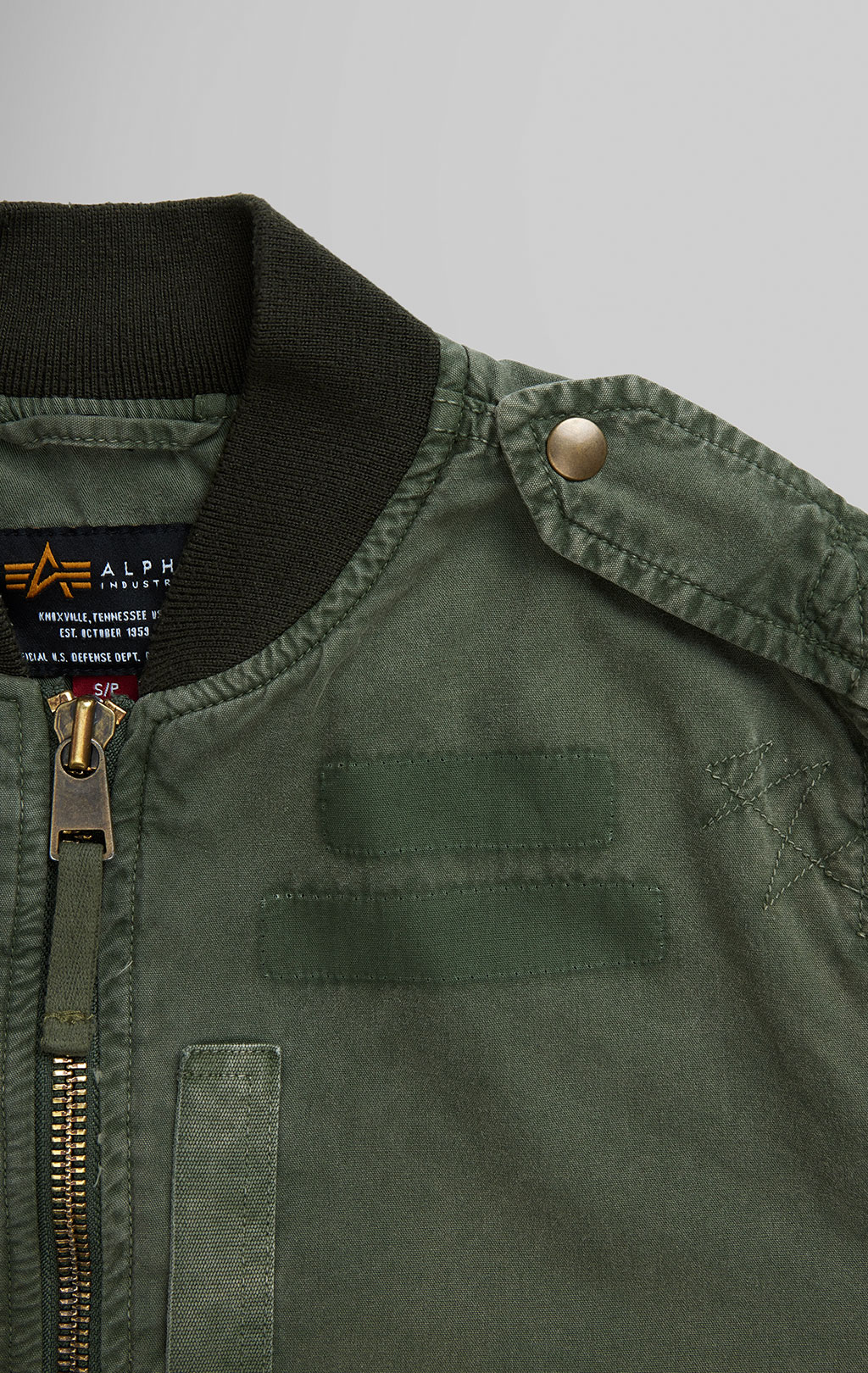 Женская ветровка ALPHA INDUSTRIES RIP AND REPAIR FLIGHT JACKET L-2B SS 24 m OG-107 green 