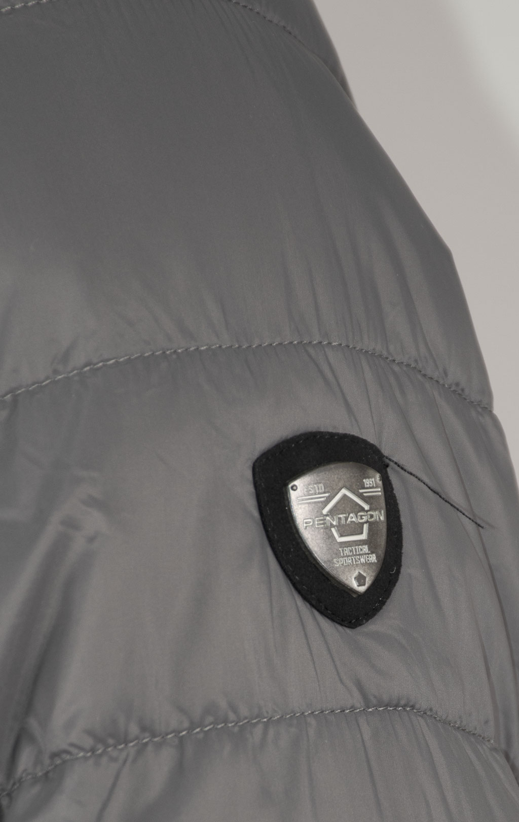 Куртка тактическая Pentagon AURORA hood jacket утеплённая с капюшоном grey cinder 17 08048 