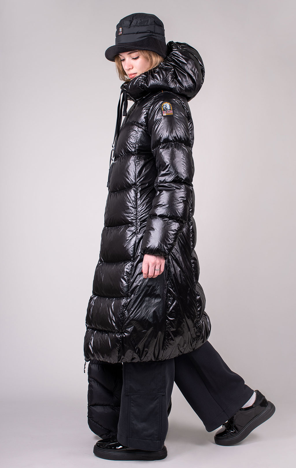 Женская куртка-пуховик PARAJUMPERS ARUM FLOWER FW 24/25 black 