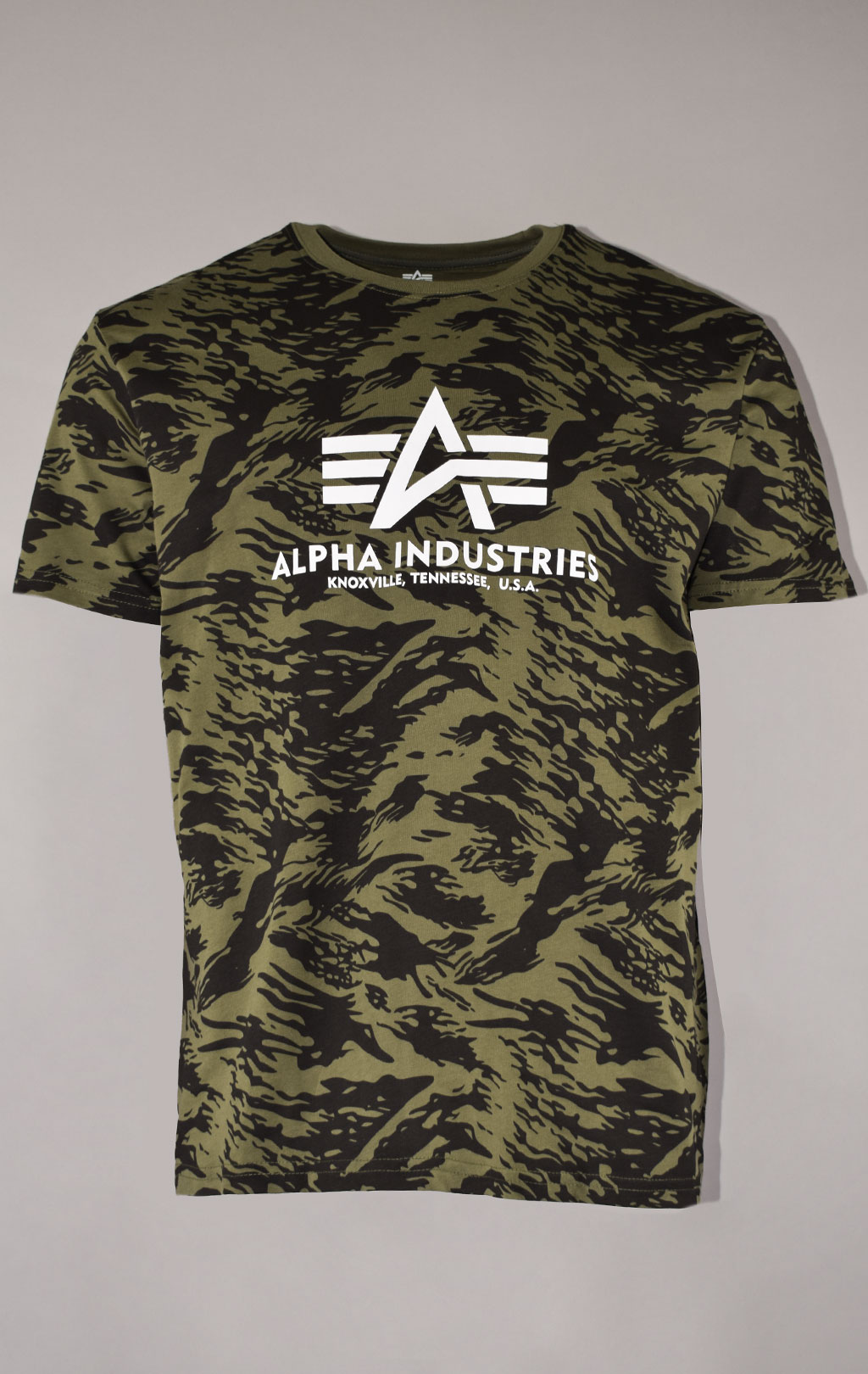 Футболка ALPHA INDUSTRIES BASIC T CAMO brushstroke green 