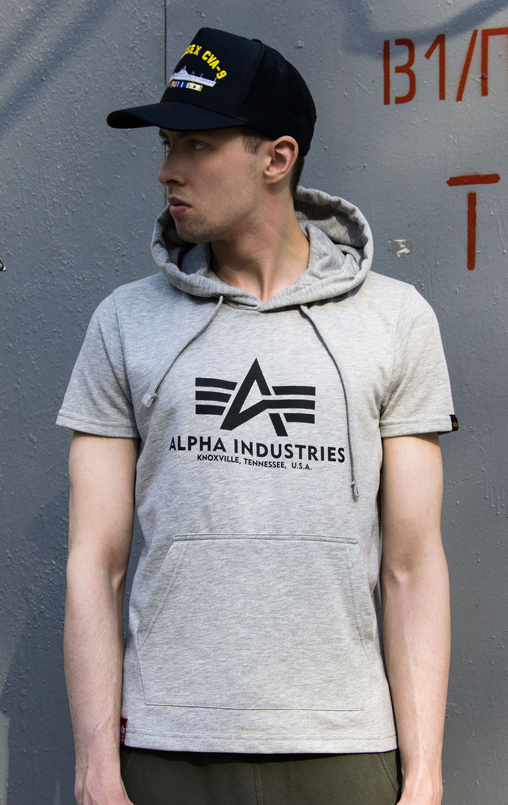 Футболка с капюшоном ALPHA INDUSTRIES BASIC T Hooded grey heather 