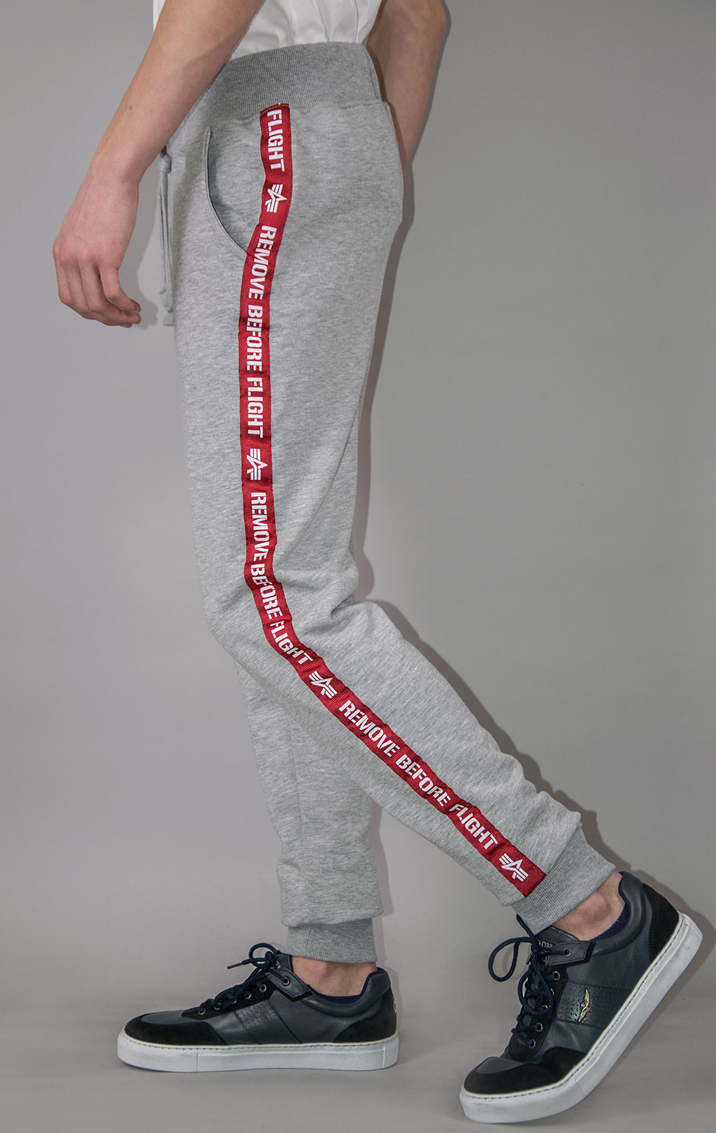 Брюки спортивные джоггеры ALPHA INDUSTRIES RBF TAPE JOGGER grey heather 