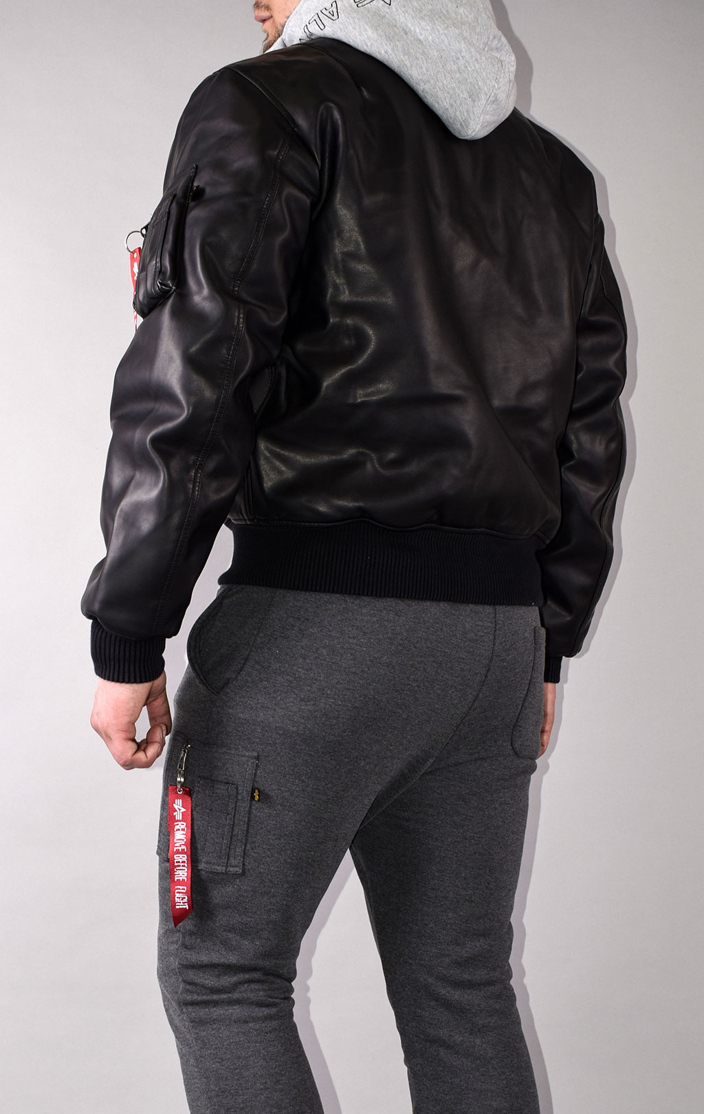 Куртка-бомбер лётная ALPHA INDUSTRIES D-Tec FL MA-1 экокожа black/grey 