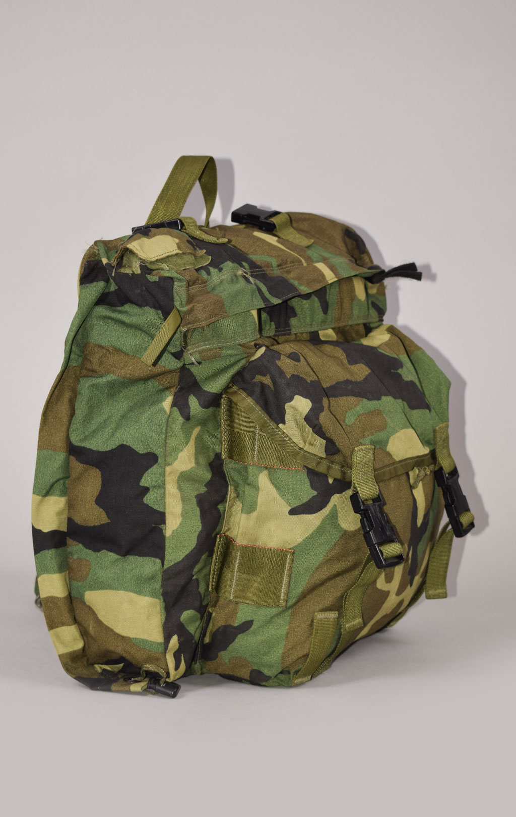 Рюкзак тактический Patrol Pack camo woodland б/у США