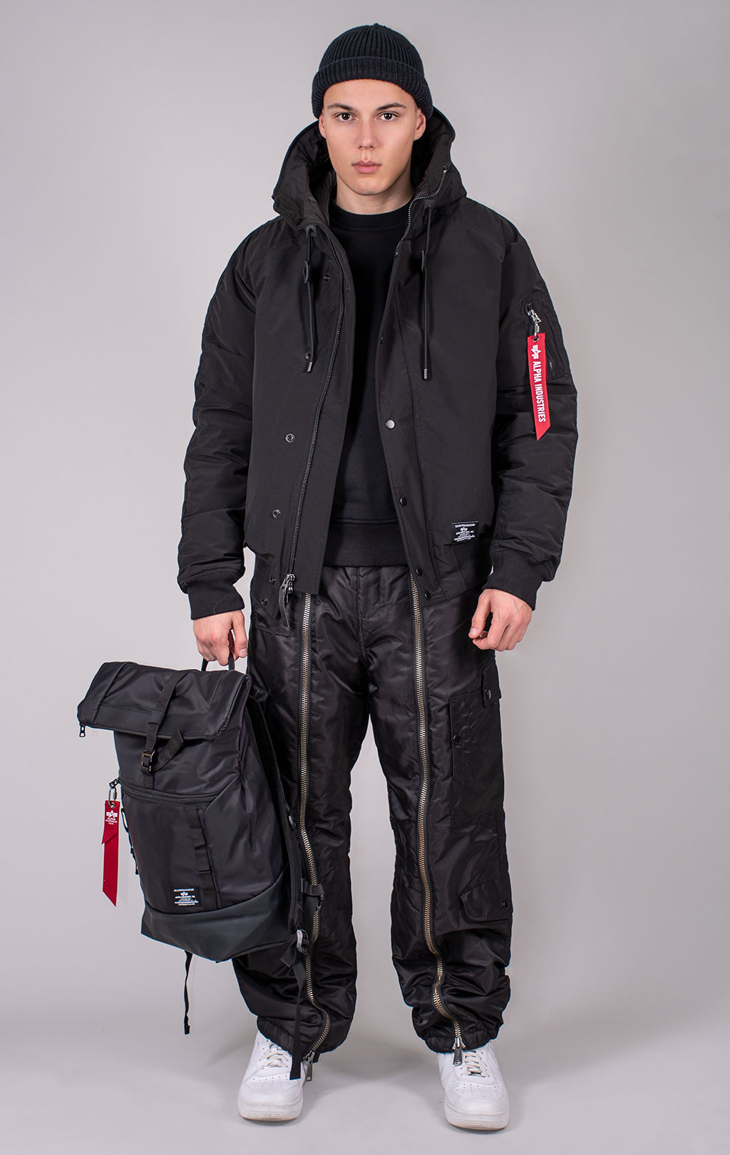 Аляска ALPHA INDUSTRIES ALTITUDE N-2B FW 24/25 black 