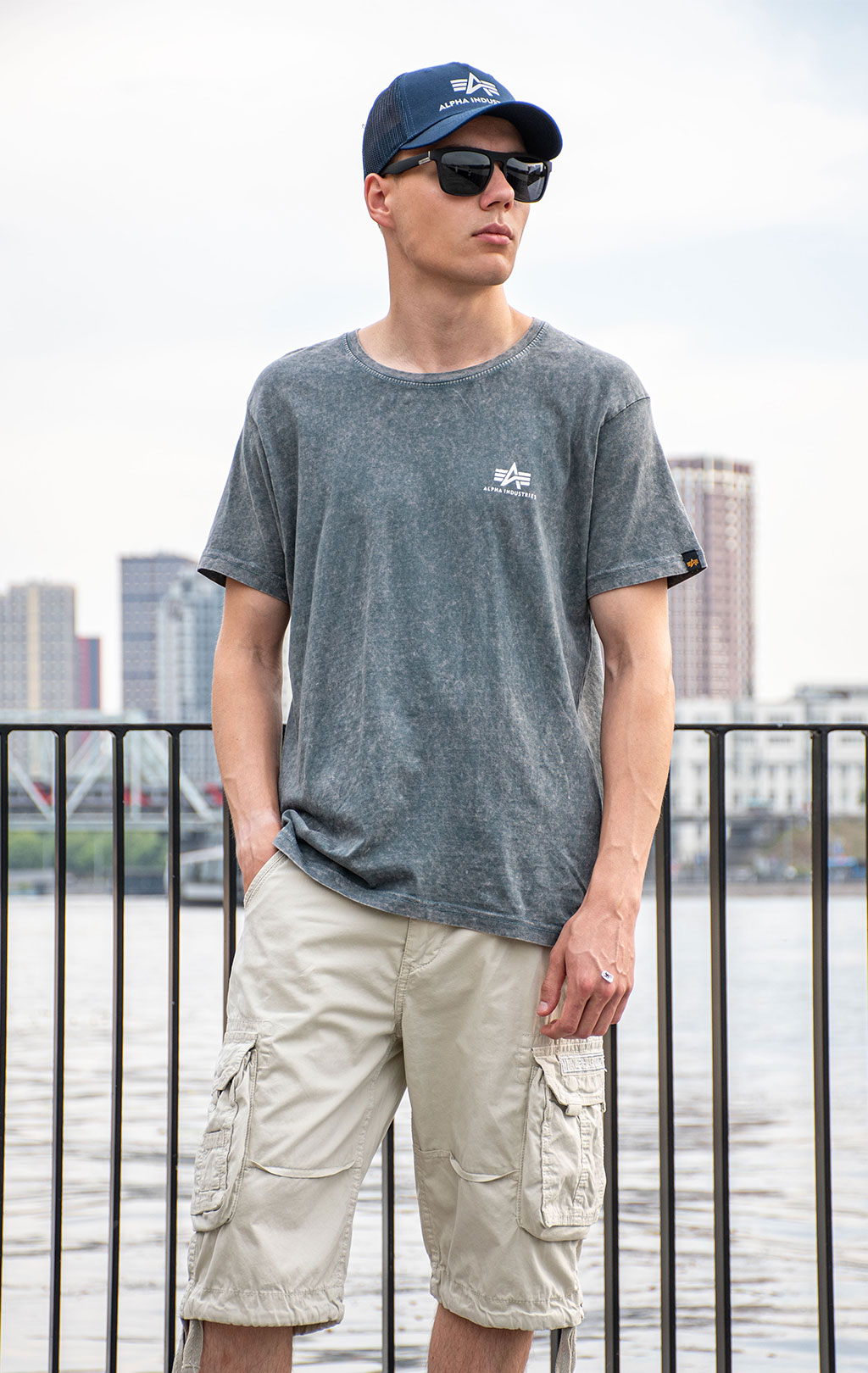Футболка ALPHA INDUSTRIES BACKPRINT T VINTAGE denim blue 