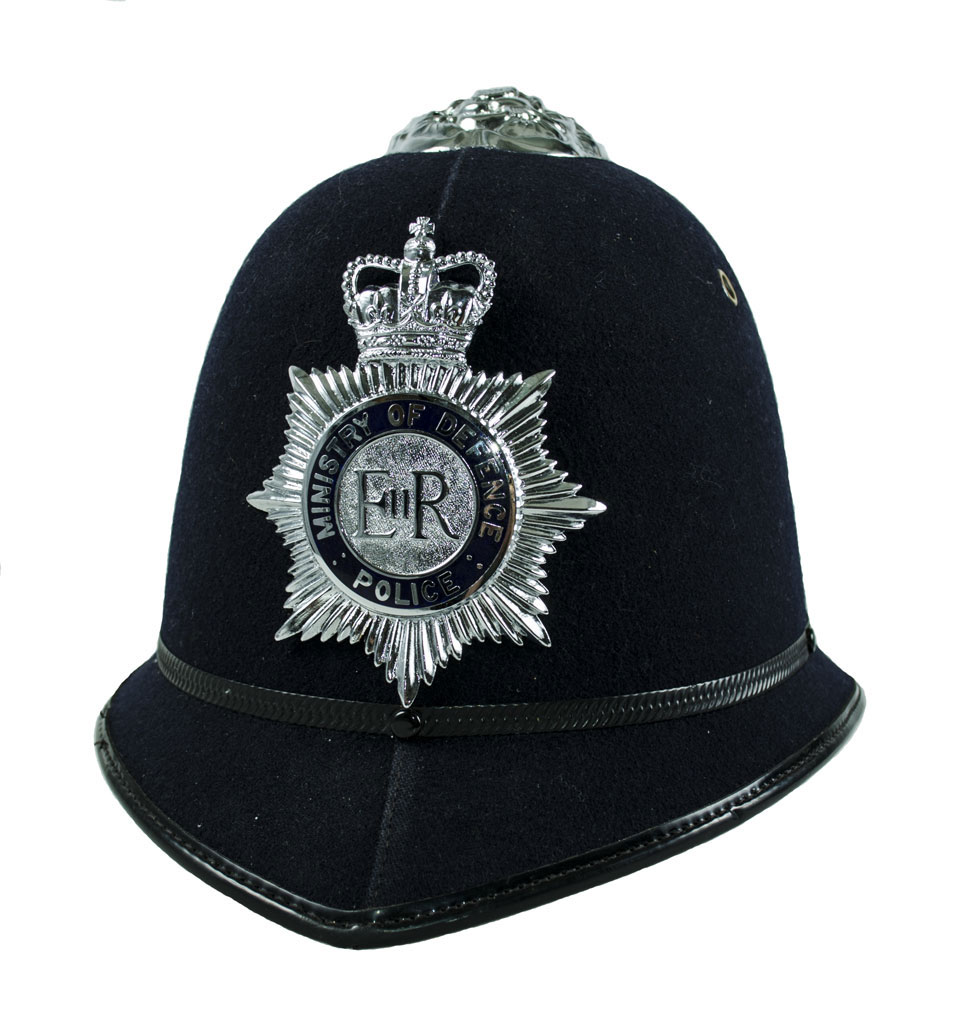 Шлем полицейский MINISTRY OF DEFENCE б/у Англия