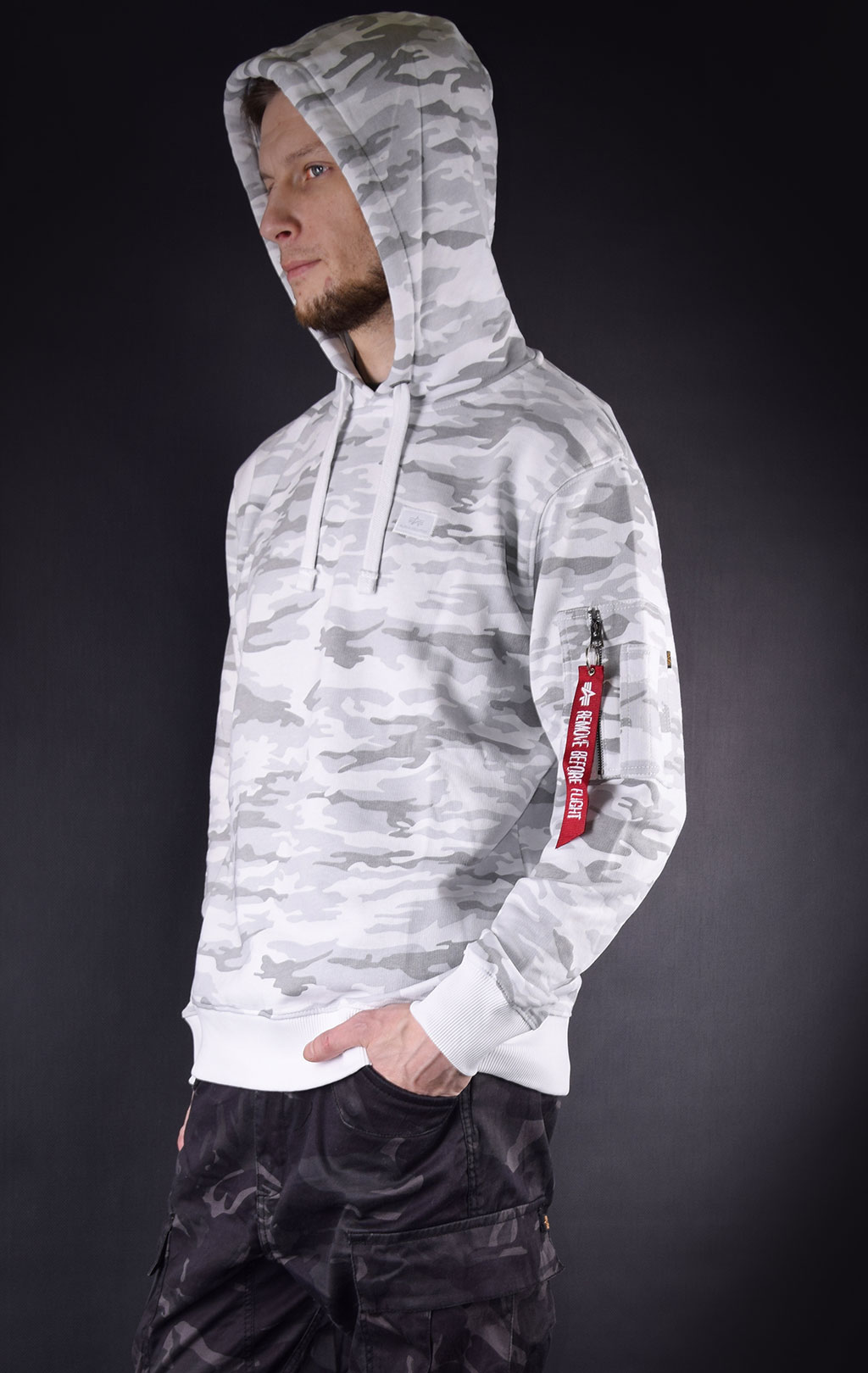 Толстовка ALPHA INDUSTRIES X-FIT HOODY white camo 