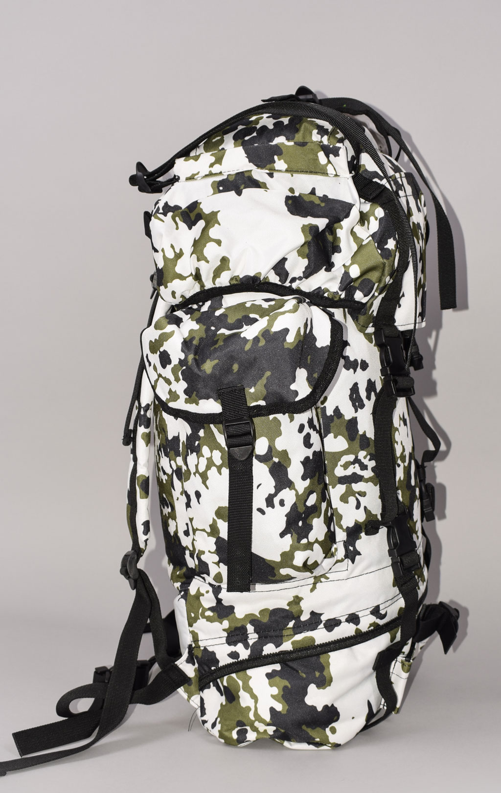 Рюкзак рейдовый MFH large (65L) snow camo 