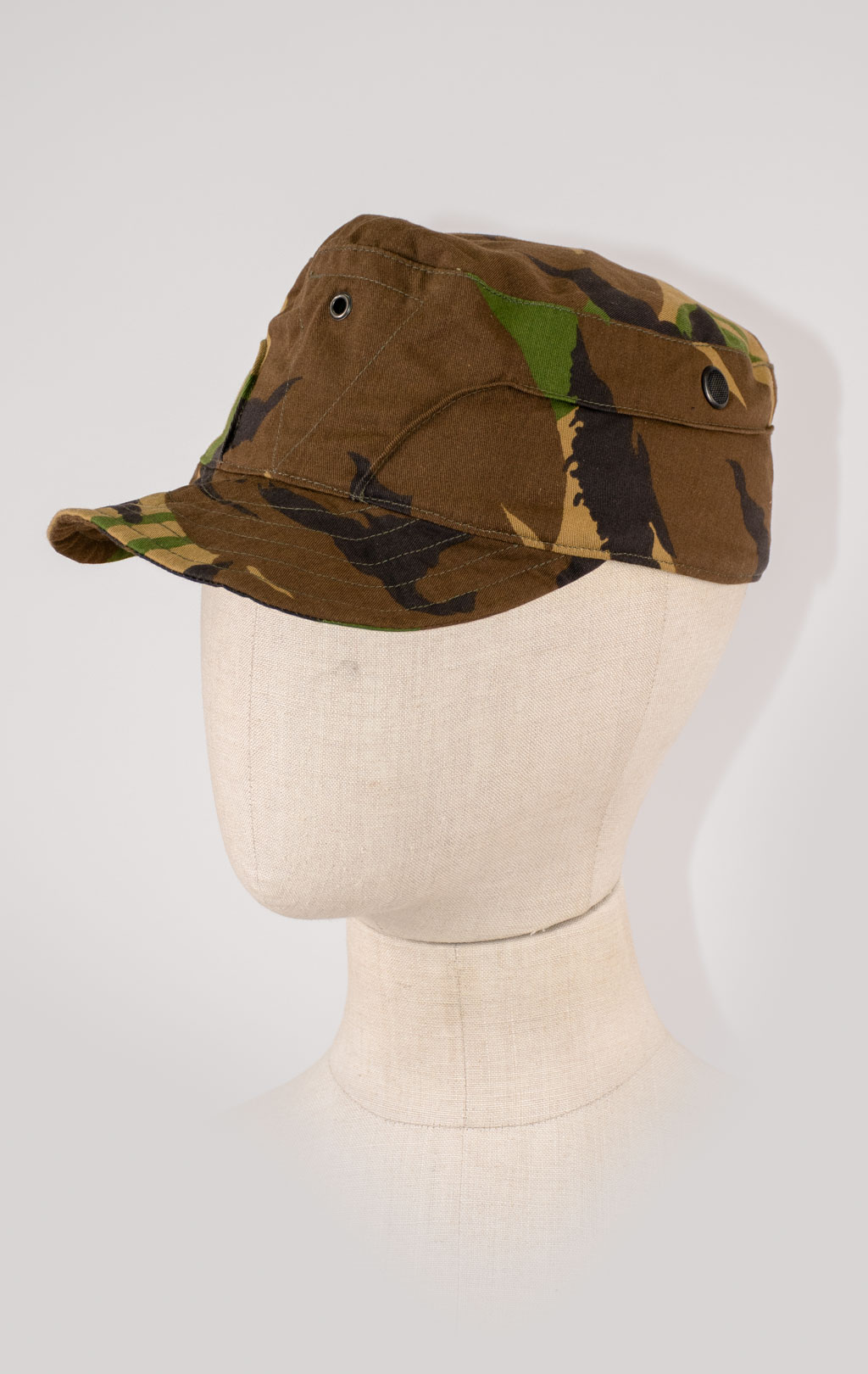 Кепка утеплённая EARFLAP dpm б/у Голландия