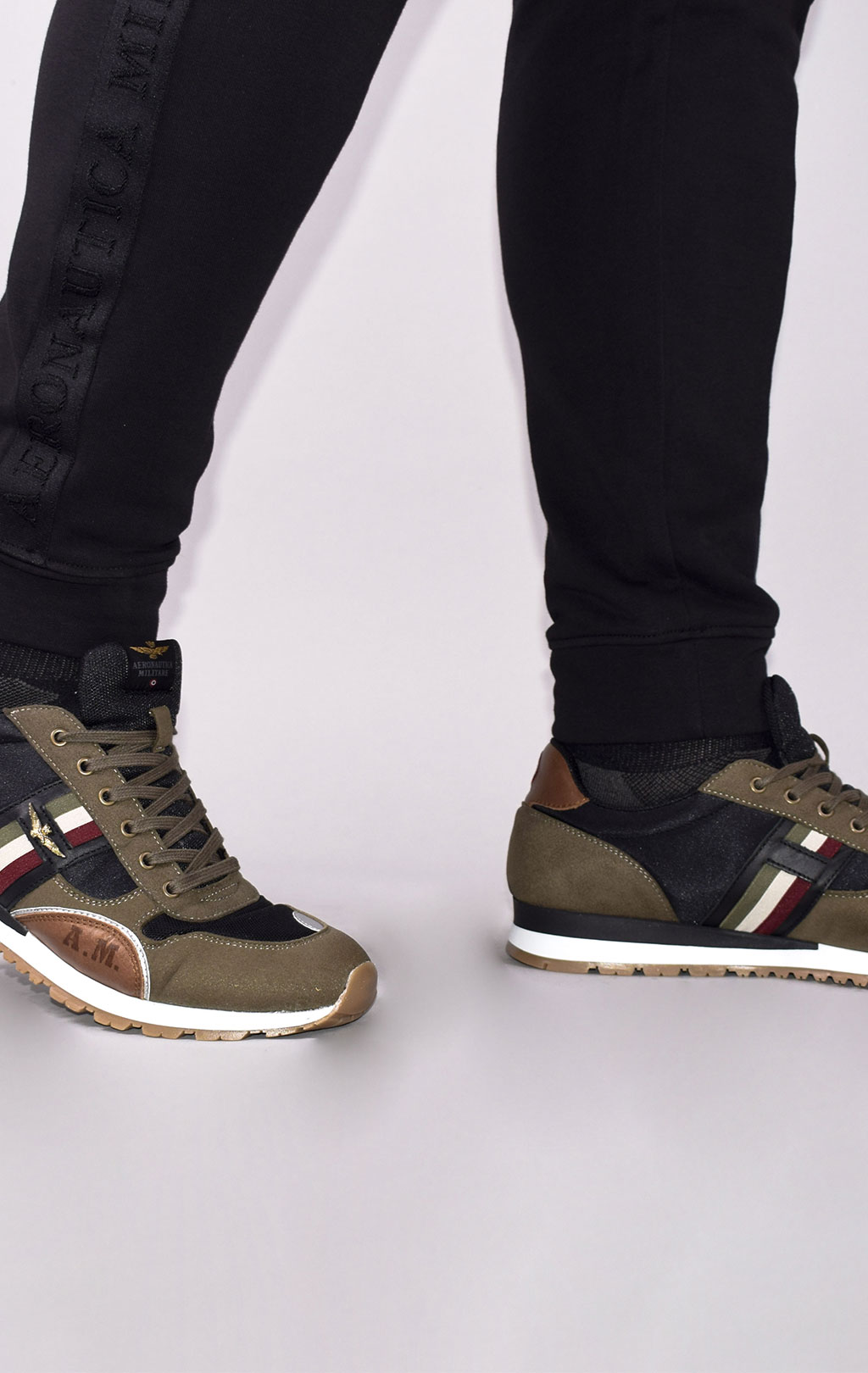 Кроссовки AERONAUTICA MILITARE SS 21 m/PT verde militare/black (SC 190)