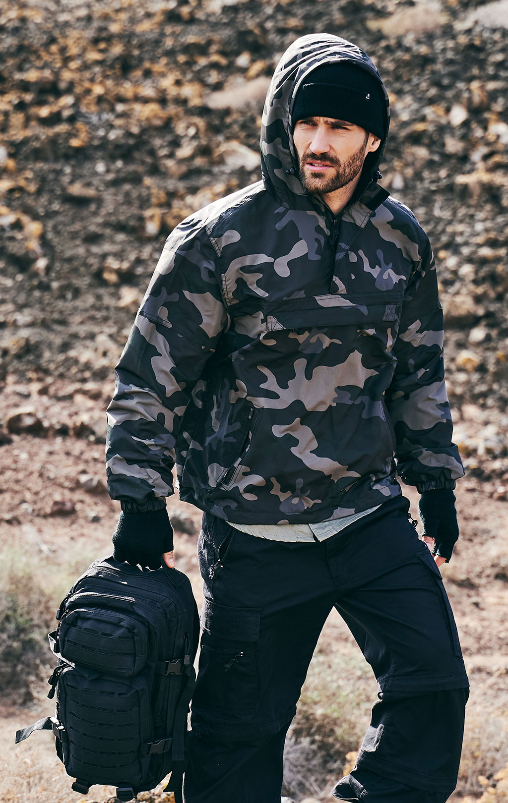 Анорак BRANDIT Windbreaker dark camo 