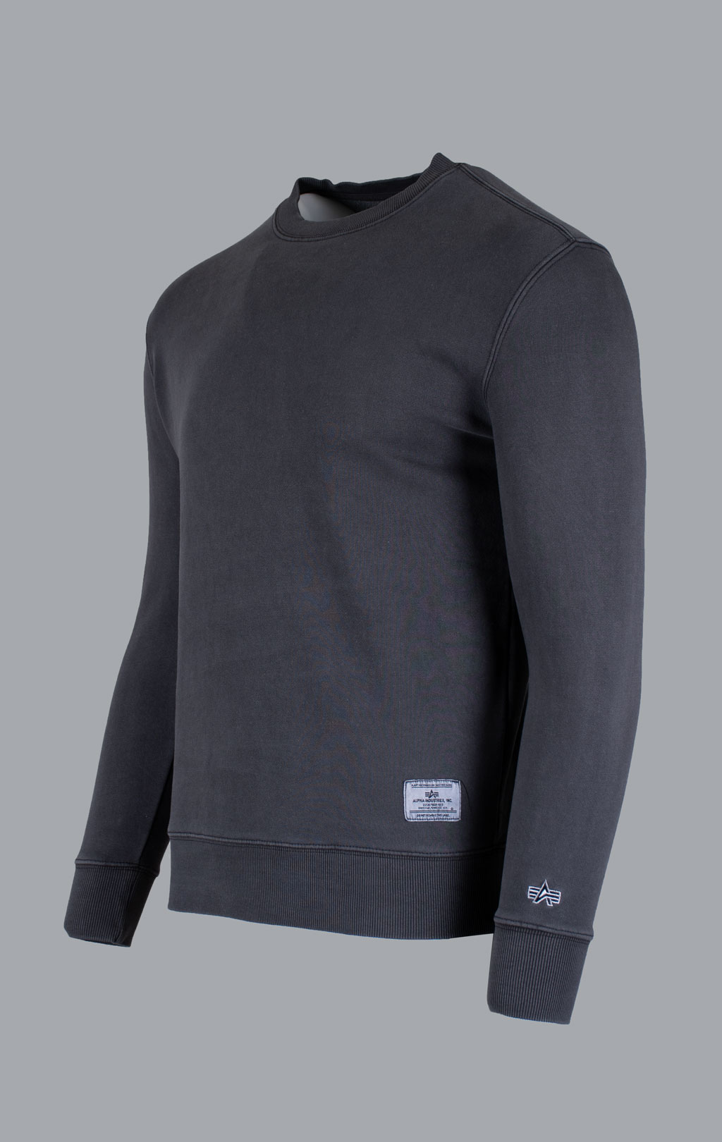 Свитшот ALPHA INDUSTRIES ESSENTIAL WASHED CREWNECK FW 21/22 black 
