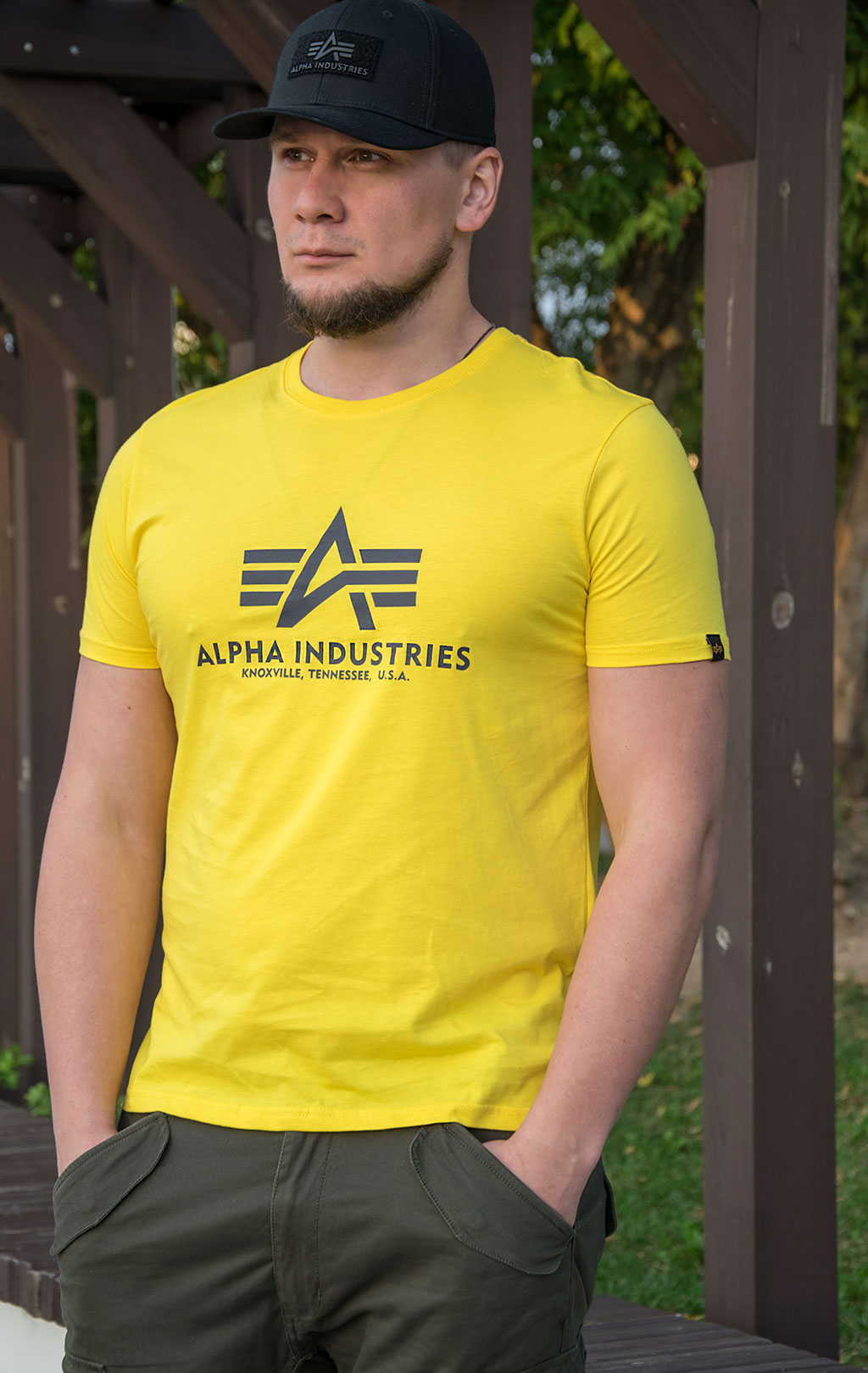 Футболка ALPHA INDUSTRIES BASIC T empire yellow 