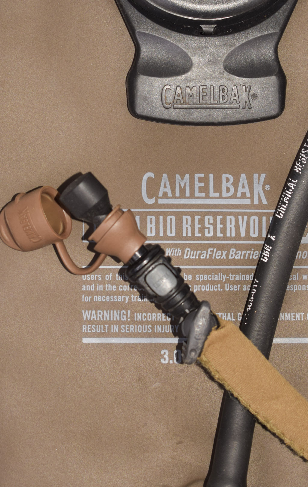 Питьевая система армейская CamelBak на молнии, горловина под клапаном, 3L coyote б/у 