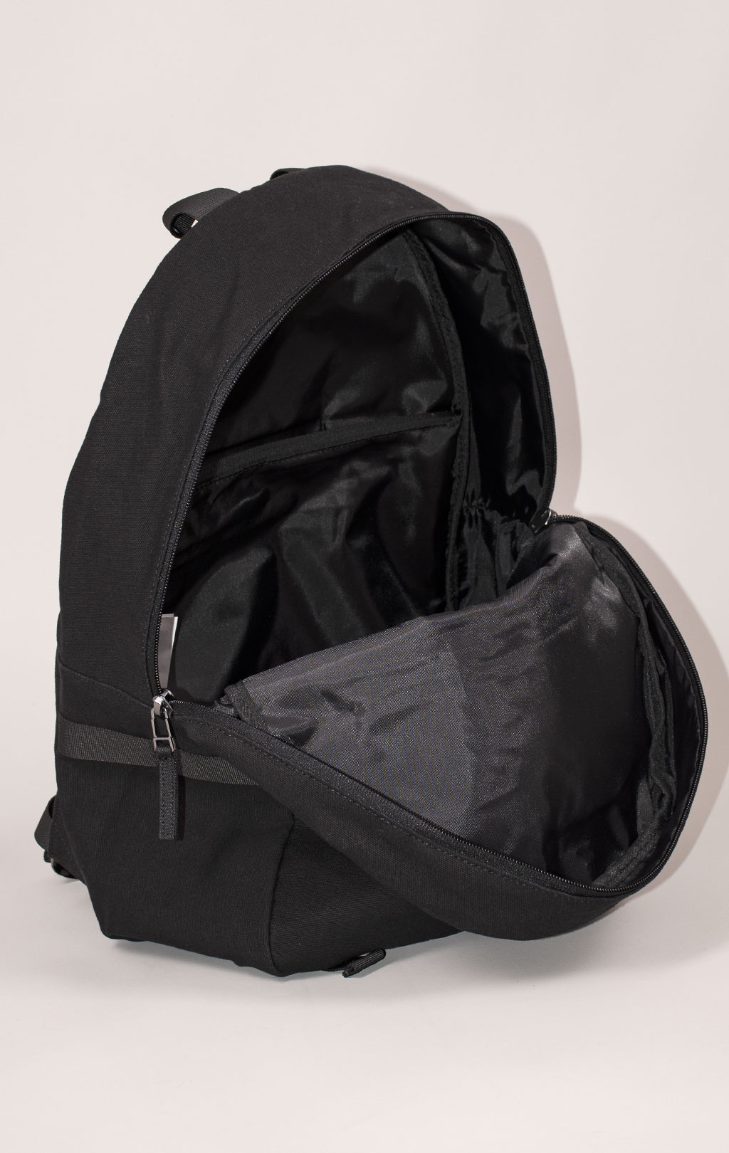 Рюкзак AERONAUTICA MILITARE BACKPACK FW 24/25/CN jet black (BO 1133) 