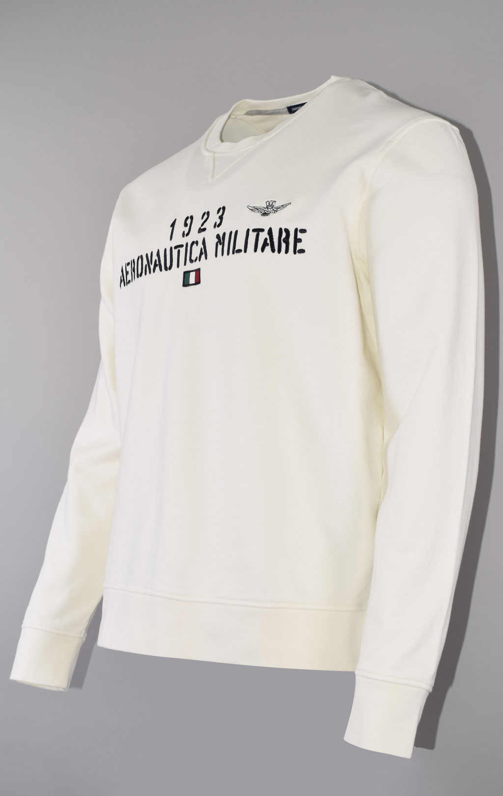 Свитшот AERONAUTICA MILITARE SS 23/TR bianco panna (FE 1746) 