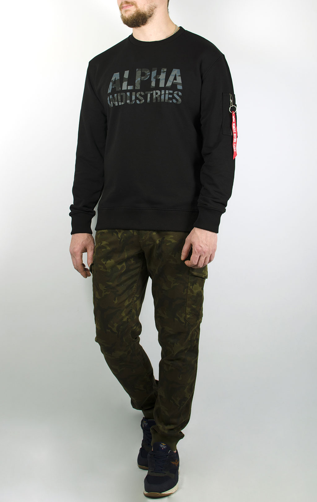 Свитшот ALPHA INDUSTRIES CAMO PRINT black/black 