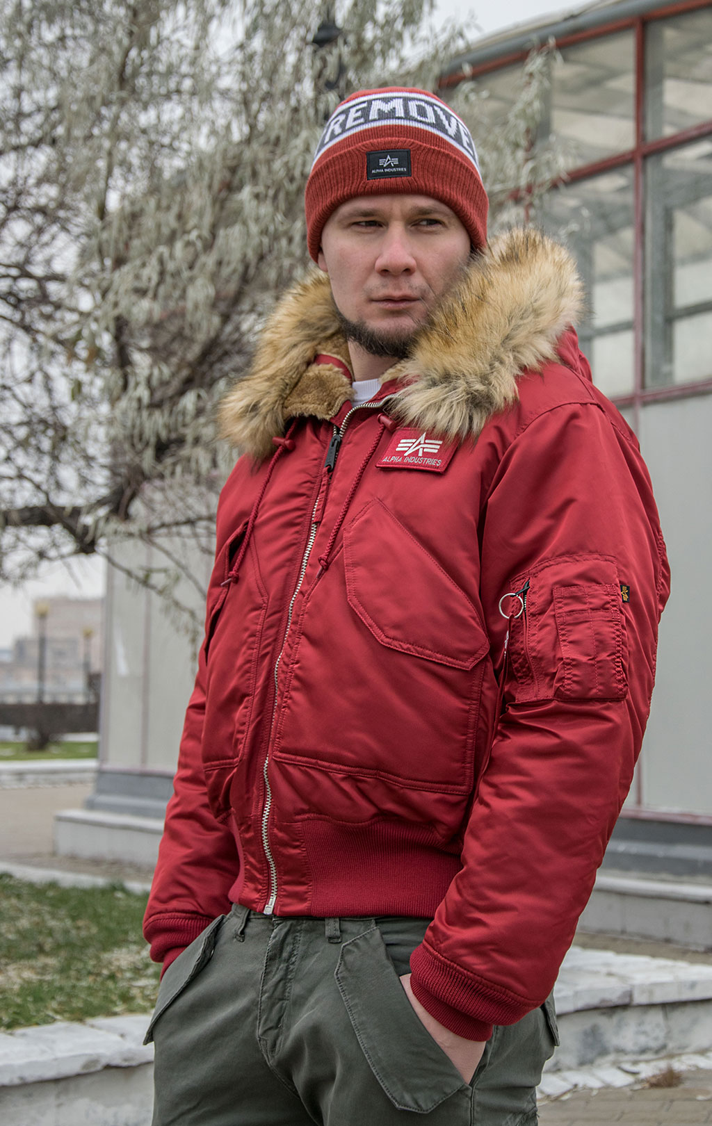 Аляска короткая ALPHA INDUSTRIES HOODED CUSTOM 45P commander red 