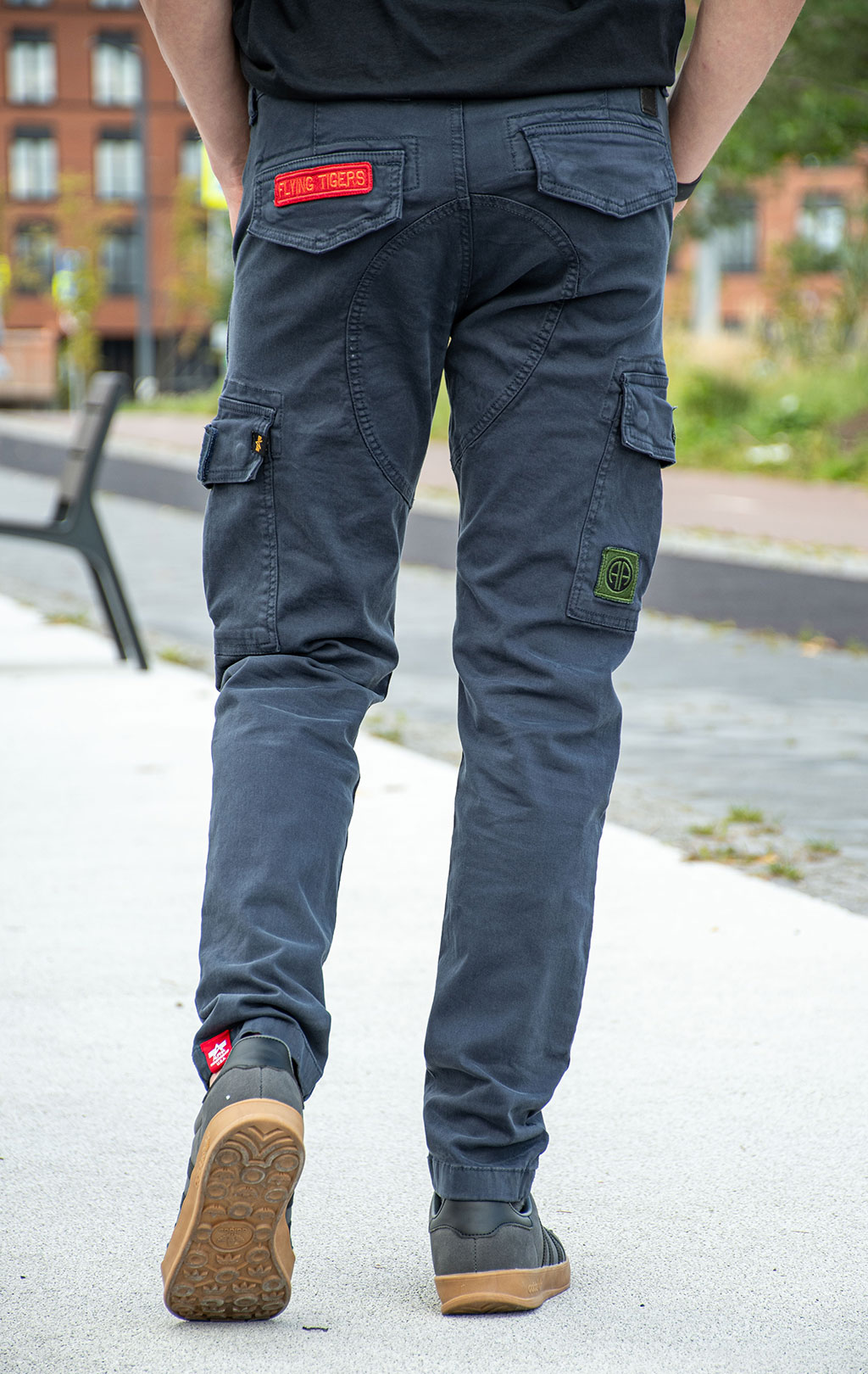 Брюки-карго ALPHA INDUSTRIES PETROL PATCH ultra navy 