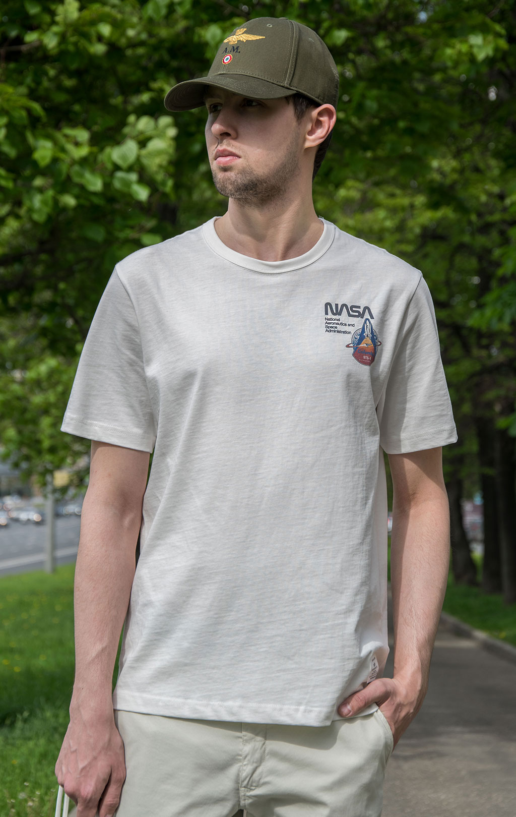 Футболка ALPHA INDUSTRIES NASA COLUMBIA TEE плотная FW 21/22 white 