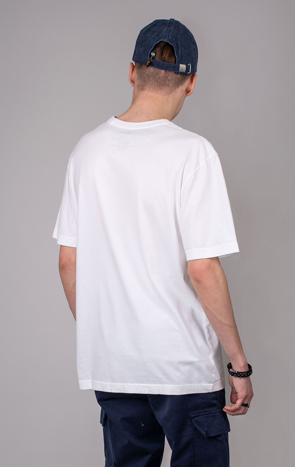 Футболка ALPHA INDUSTRIES ALPHA GRADIENT TEE SS 24 white 